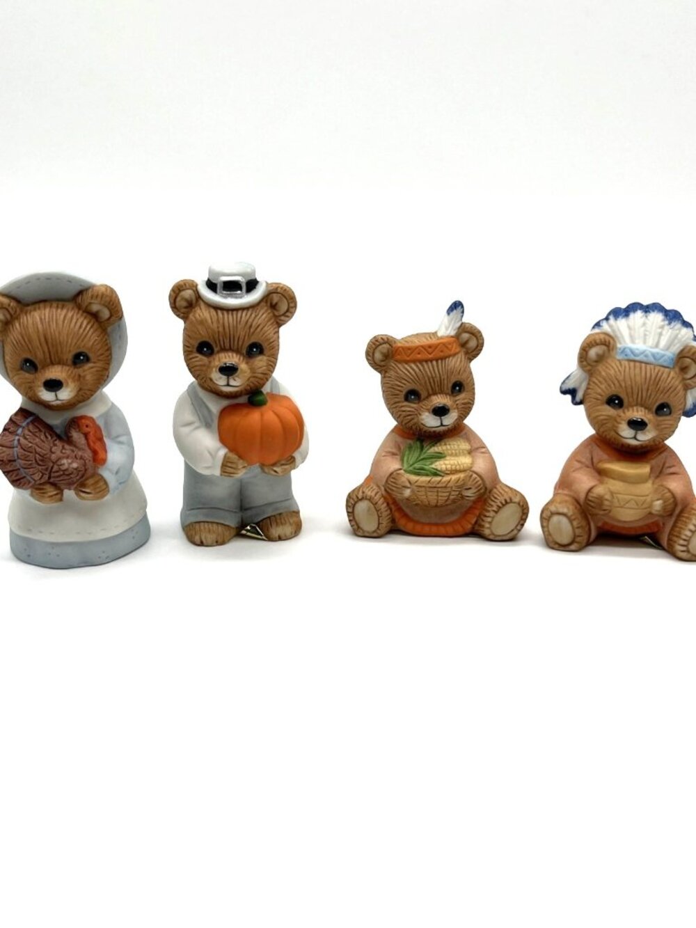 VTG Homco Thanksgiving Harvest Bear Family Figurines 4 Piece Set Pilgrim #5312